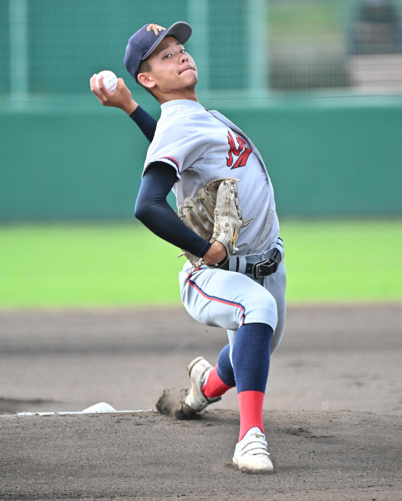 立命館宇治対京都国際　京都国際先発の西村一毅（撮影・石井愛子）