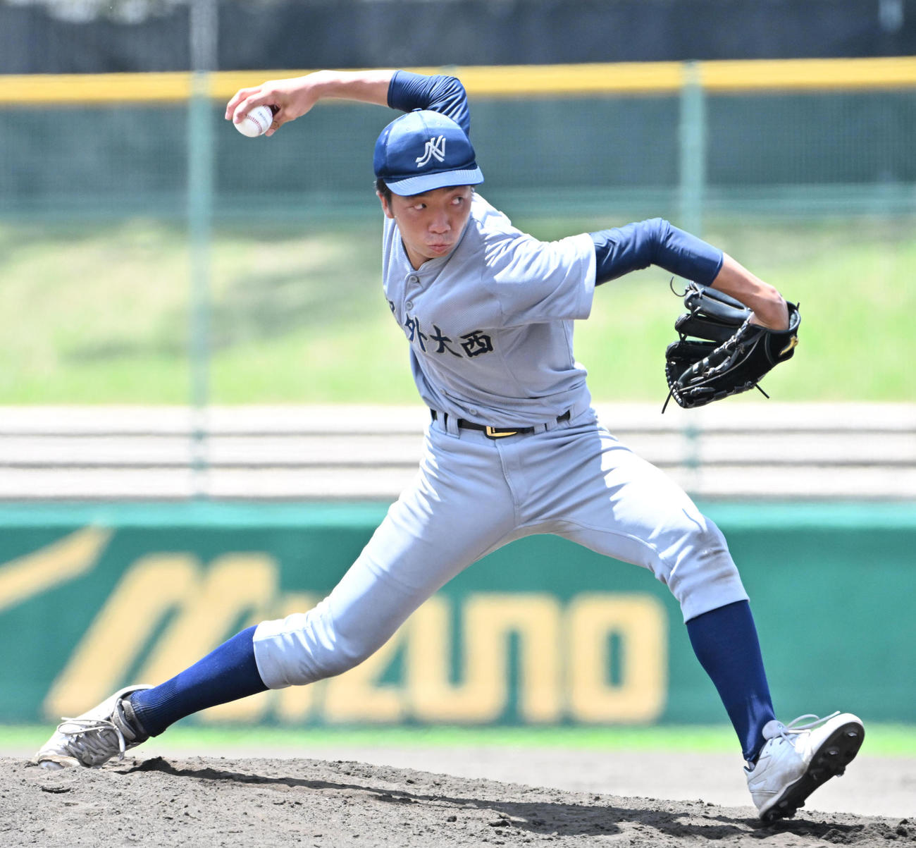 京都外大西対鳥羽　京都外大西先発の茅原樹（撮影・石井愛子）