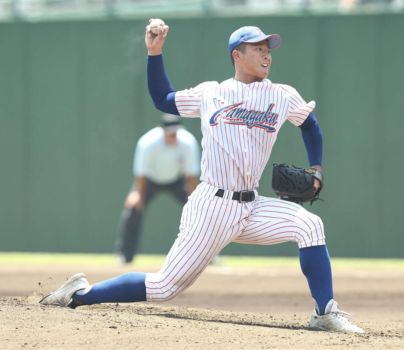 叡明対山村学園　先発登板する山村学園・横田（撮影・河田真司）