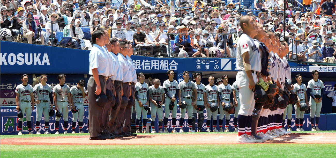 立花対横浜　接戦の末横浜に敗れた立花（撮影・たえ見朱実）
