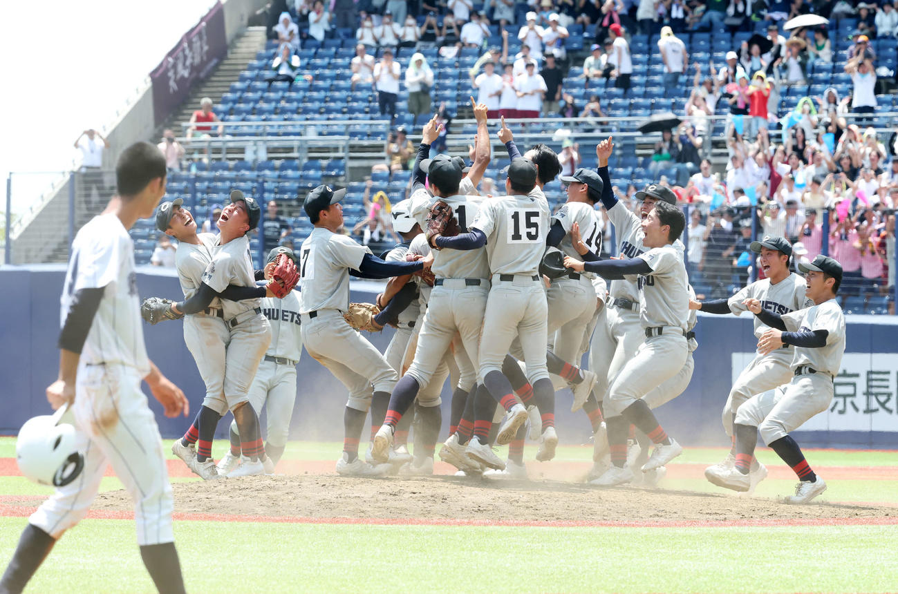 高校野球】中越が創立120周年節目に奪還「歴代の先輩がいてくれての