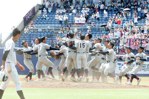 高校野球】中越が創立120周年節目に奪還「歴代の先輩がいてくれての