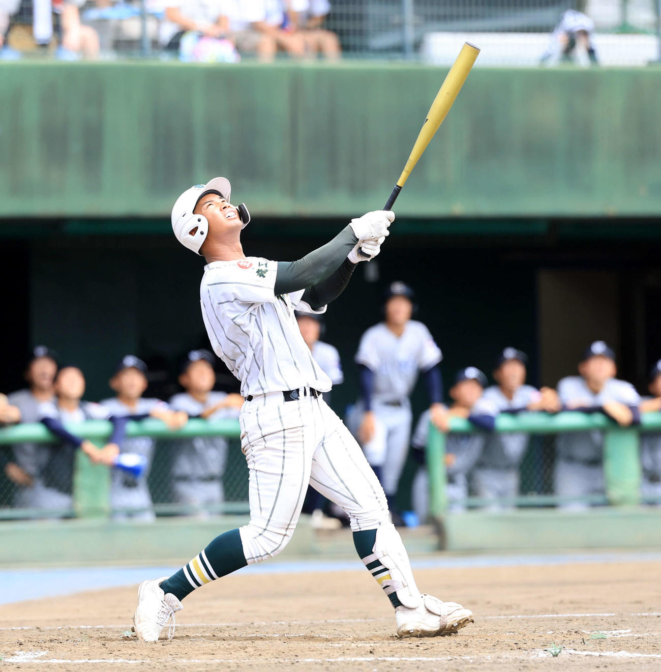 叡明対昌平　3回裏昌平1死一、三塁、桜井は一邪飛に倒れる（撮影・浅見桂子）