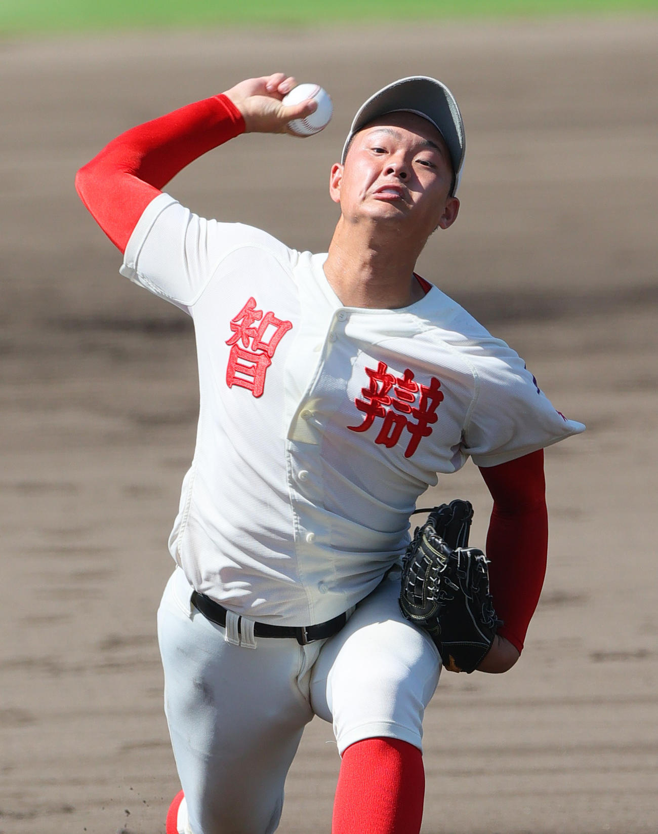 智弁和歌山対星林　力投する智弁和歌山先発の宮口（撮影・上山淳一）
