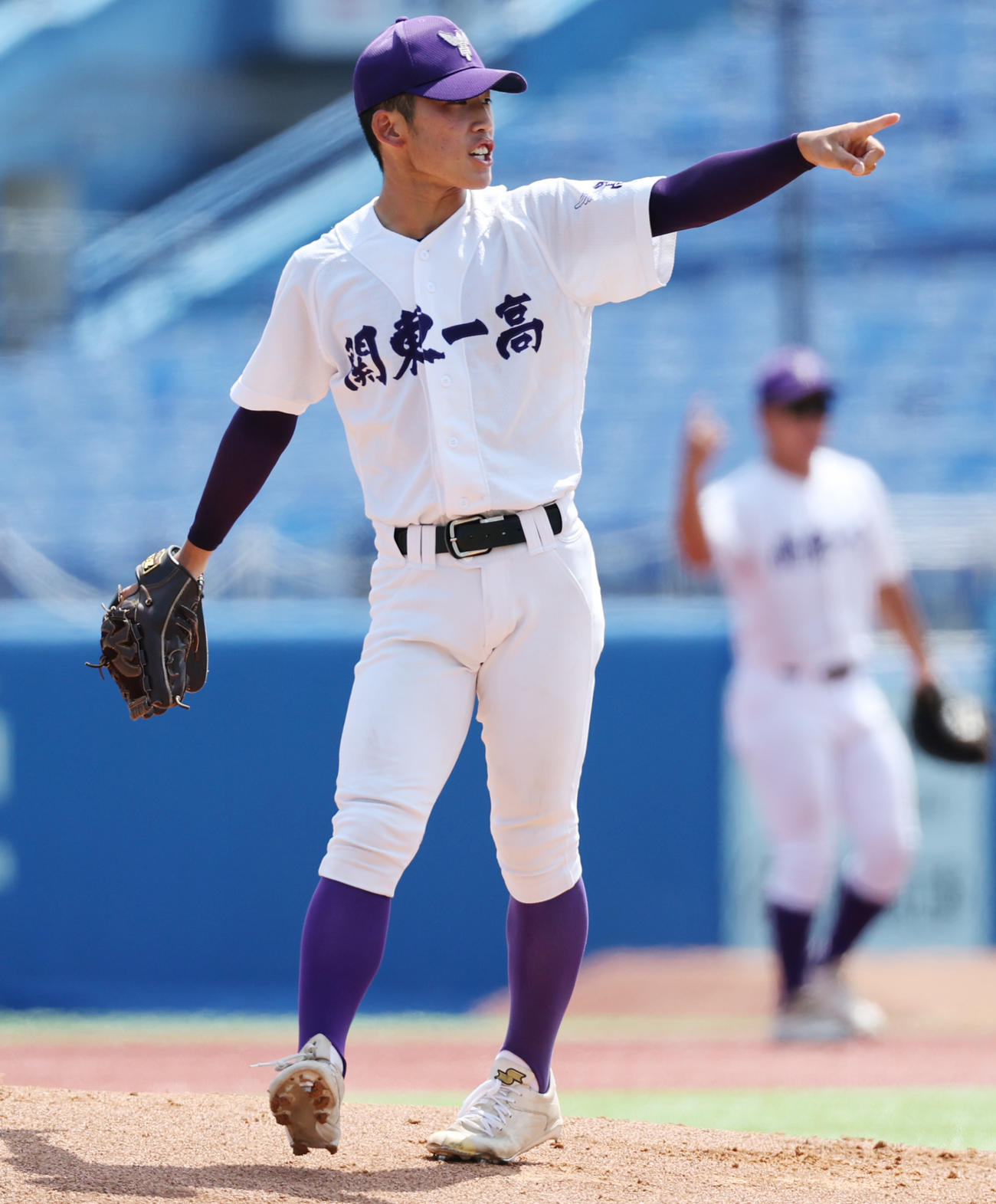 岩倉対関東第一　1回表岩倉1死、岩崎大を空振り三振に仕留める坂本（撮影・野上伸悟）