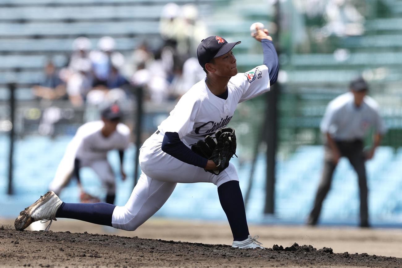 高校野球静岡大会　決勝　聖隷クリストファー対静岡　聖隷クリストファー先発の高部（撮影・宮地輝）