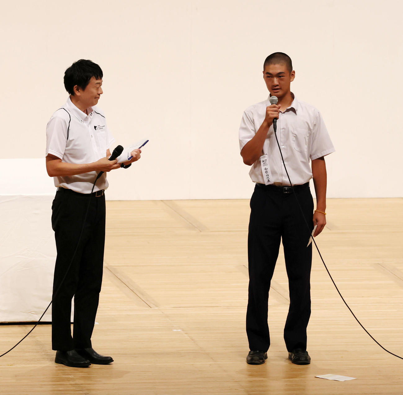 選手宣誓を引き当てた智弁和歌山の山田主将は意気込みを語る（撮影・加藤哉）