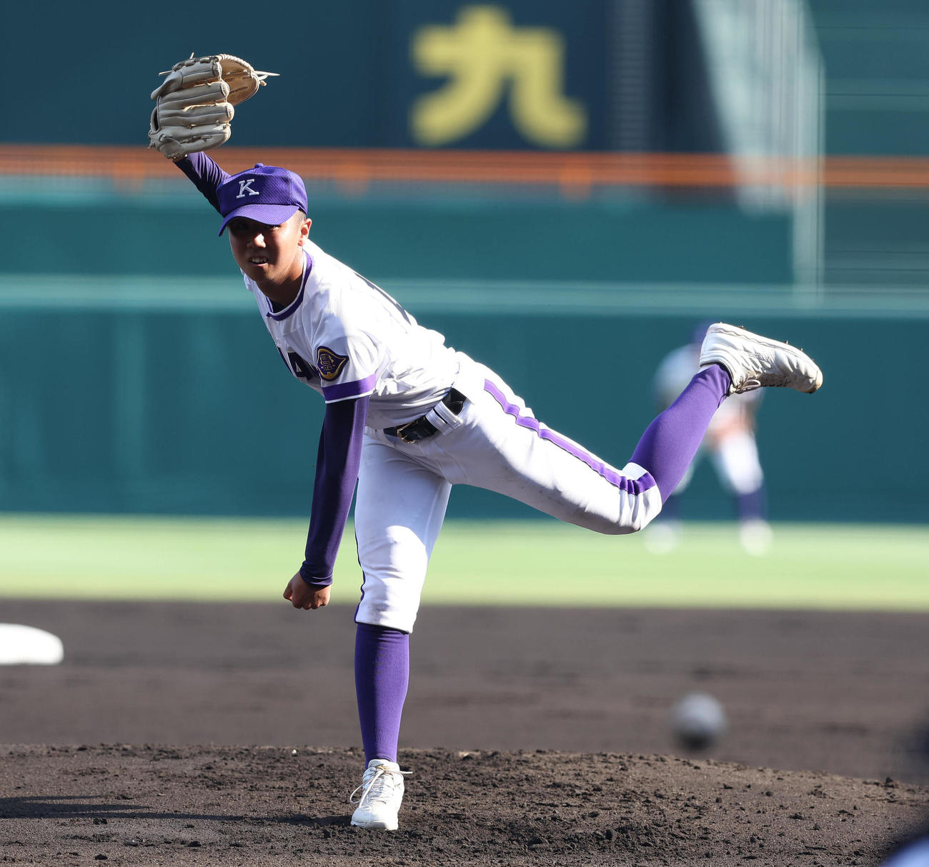 金足農対沖縄尚学　沖縄尚学戦に先発した金足農・斎藤（撮影・白石智彦）