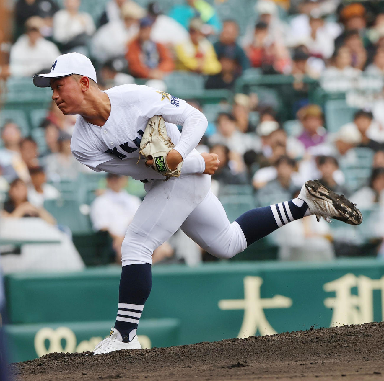 東海大熊本星翔対北海　北海先発の森（撮影・上山淳一）