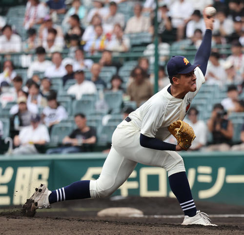 高川学園対未来富山　未来富山先発の江藤（撮影・西尾就之）