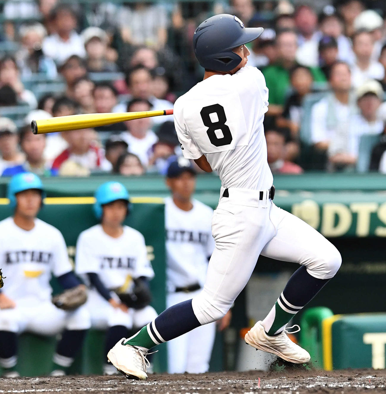 青藍泰斗対佐賀北　4回裏佐賀北2死三塁、山口は同点の左前適時打を放つ（撮影・岩下翔太）