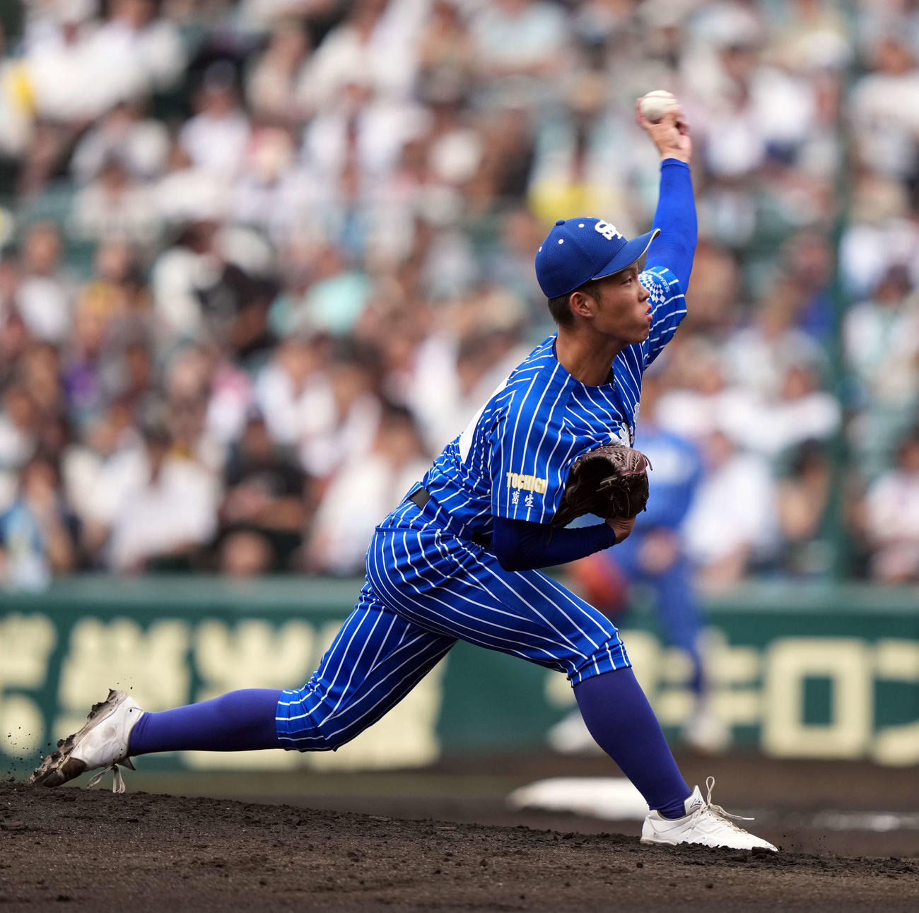 青藍泰斗対佐賀北　力投する青藍泰斗先発の永井（撮影・小島史椰）