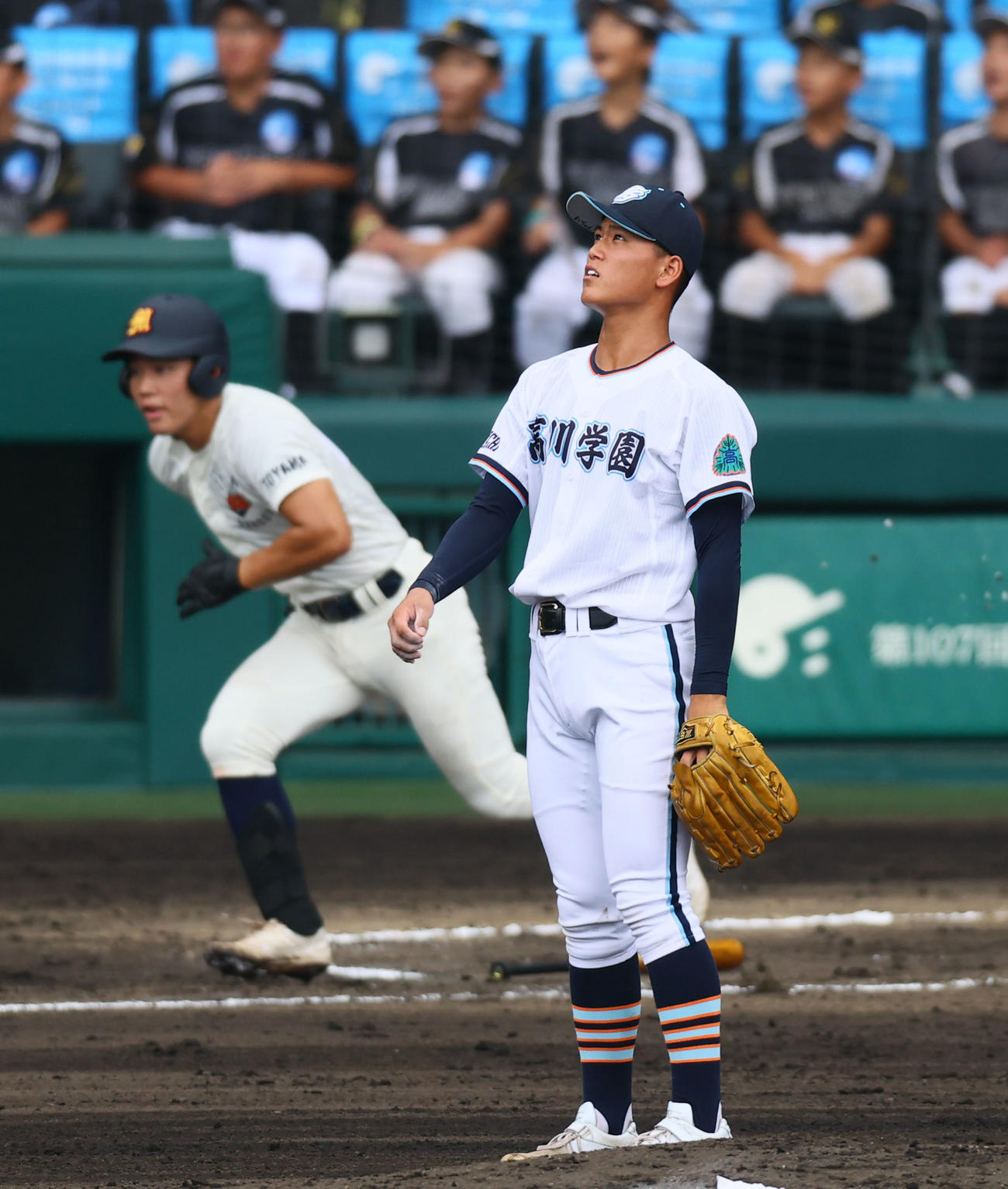 高川学園対未来富山　1回裏未来富山1死一塁、中込に先制2点本塁打を浴びる木下（撮影・藤尾明華）