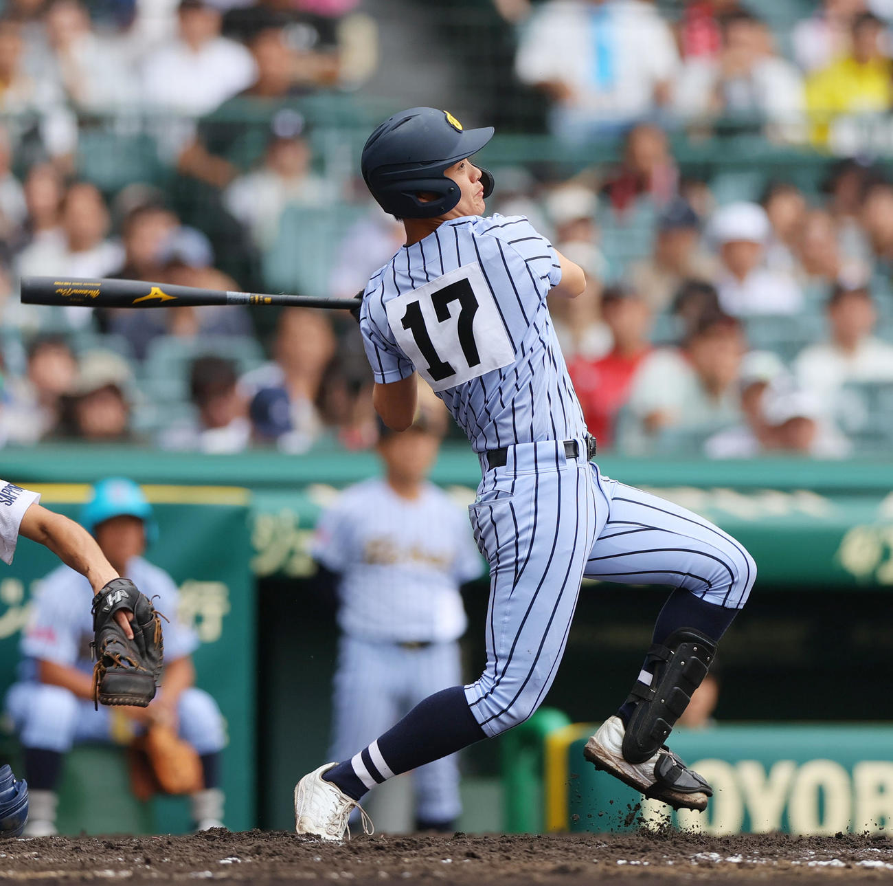 東海大熊本星翔対北海　7回表東海大熊本星翔1死三塁、代打秋田は中前適時打を放つ（撮影・上山淳一）