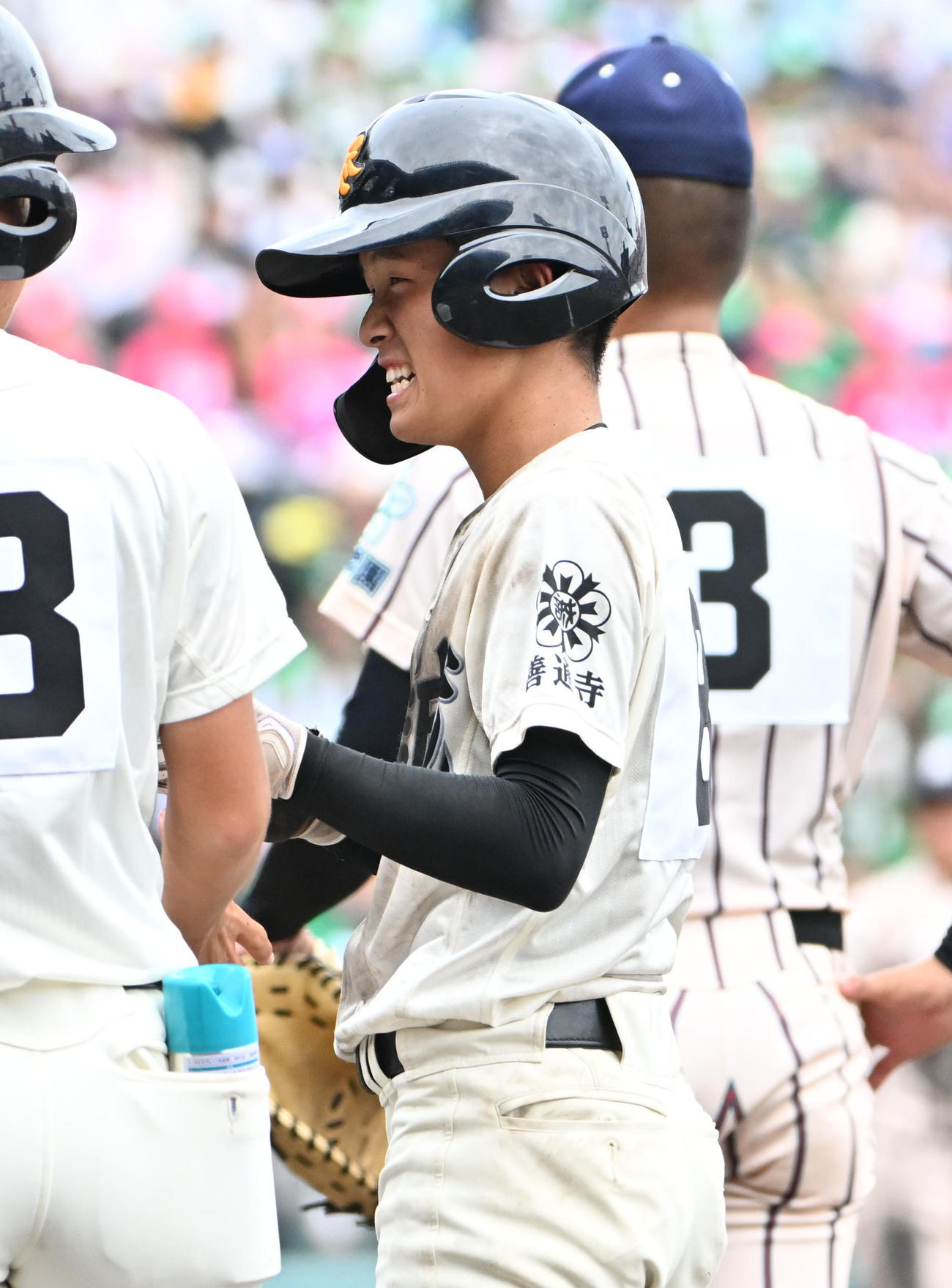 東大阪大柏原対尽誠学園　5回裏尽誠学園2死一、二塁　木下立晴は左適時打を放つ（撮影・石井愛子）