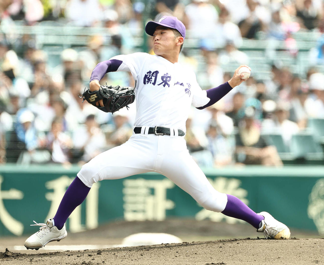 中越対関東第一　関東第一先発の坂本（撮影・上田博志）