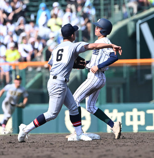 甲子園】仙台育英1年生二遊間の華麗な併殺プレー 有本「甲子園