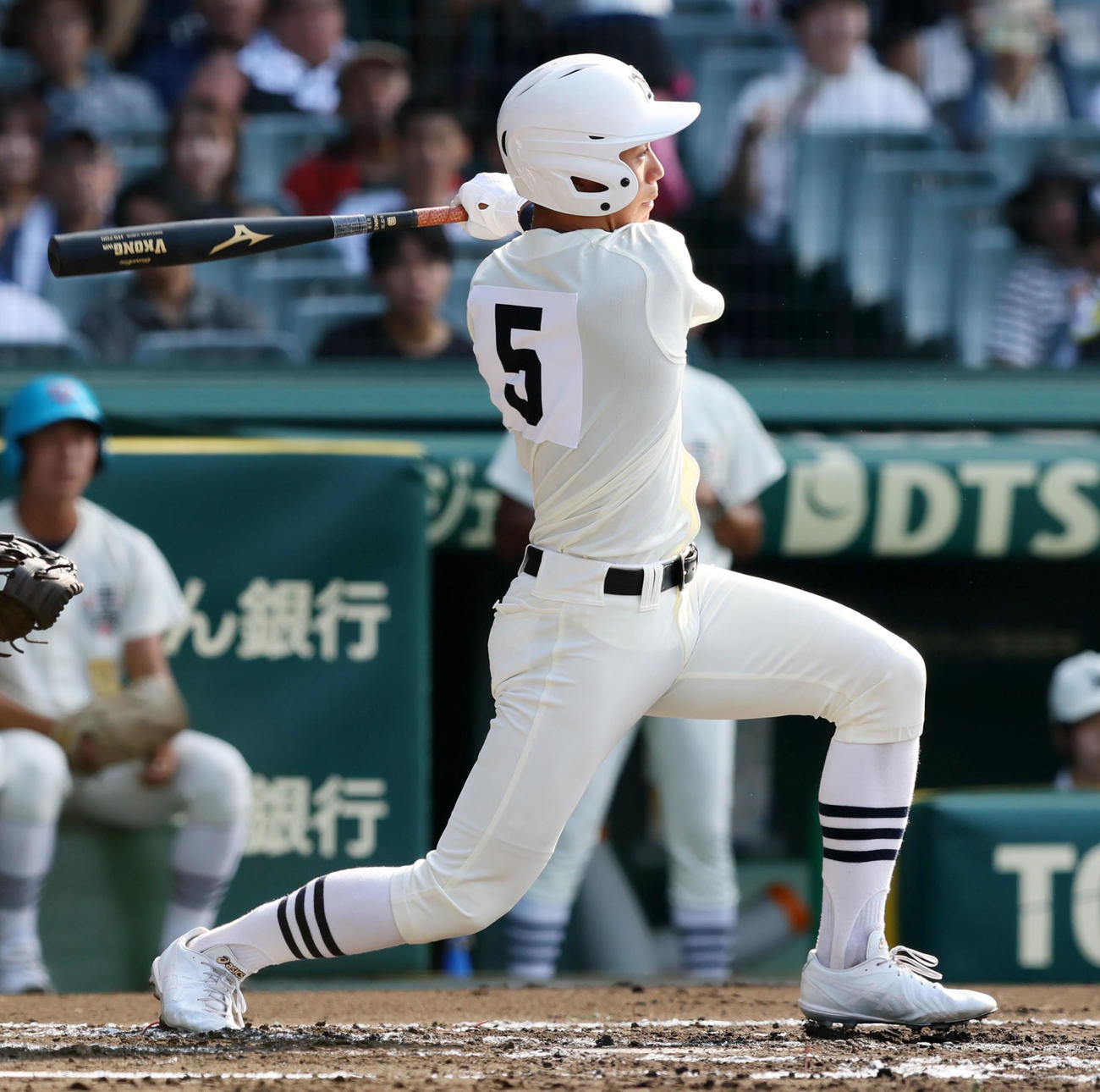 高川学園対日大三　1回裏日大三2死二、三塁、安部は左越え適時2点三塁打を放つ（撮影・加藤哉）
