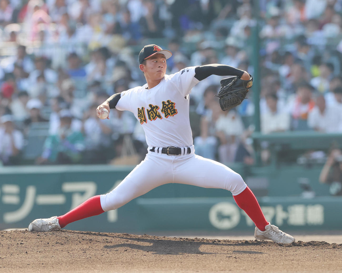 関東第一対創成館　創成館先発の森下（撮影・上山淳一）