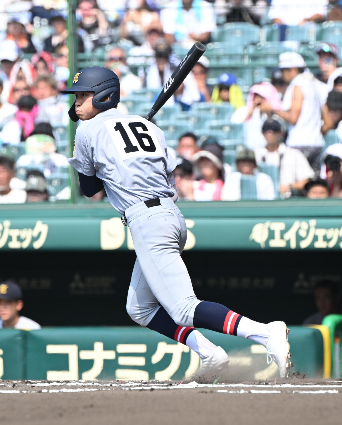 開星対仙台育英　6回裏仙台育英2死二塁、左前適時打を放つ原（撮影・和賀正仁）