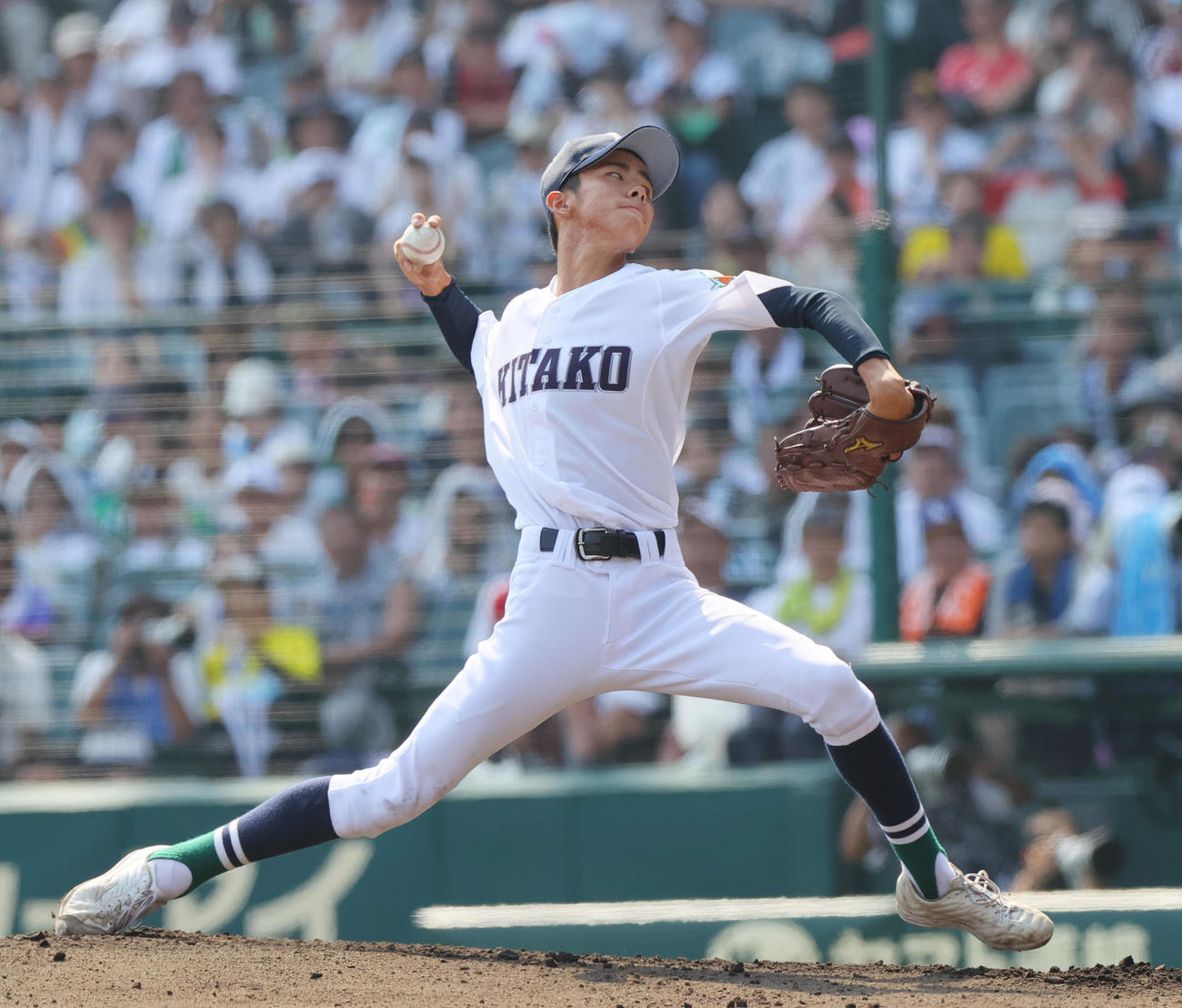 佐賀北対明豊　佐賀北先発の稲富（撮影・上山淳一）