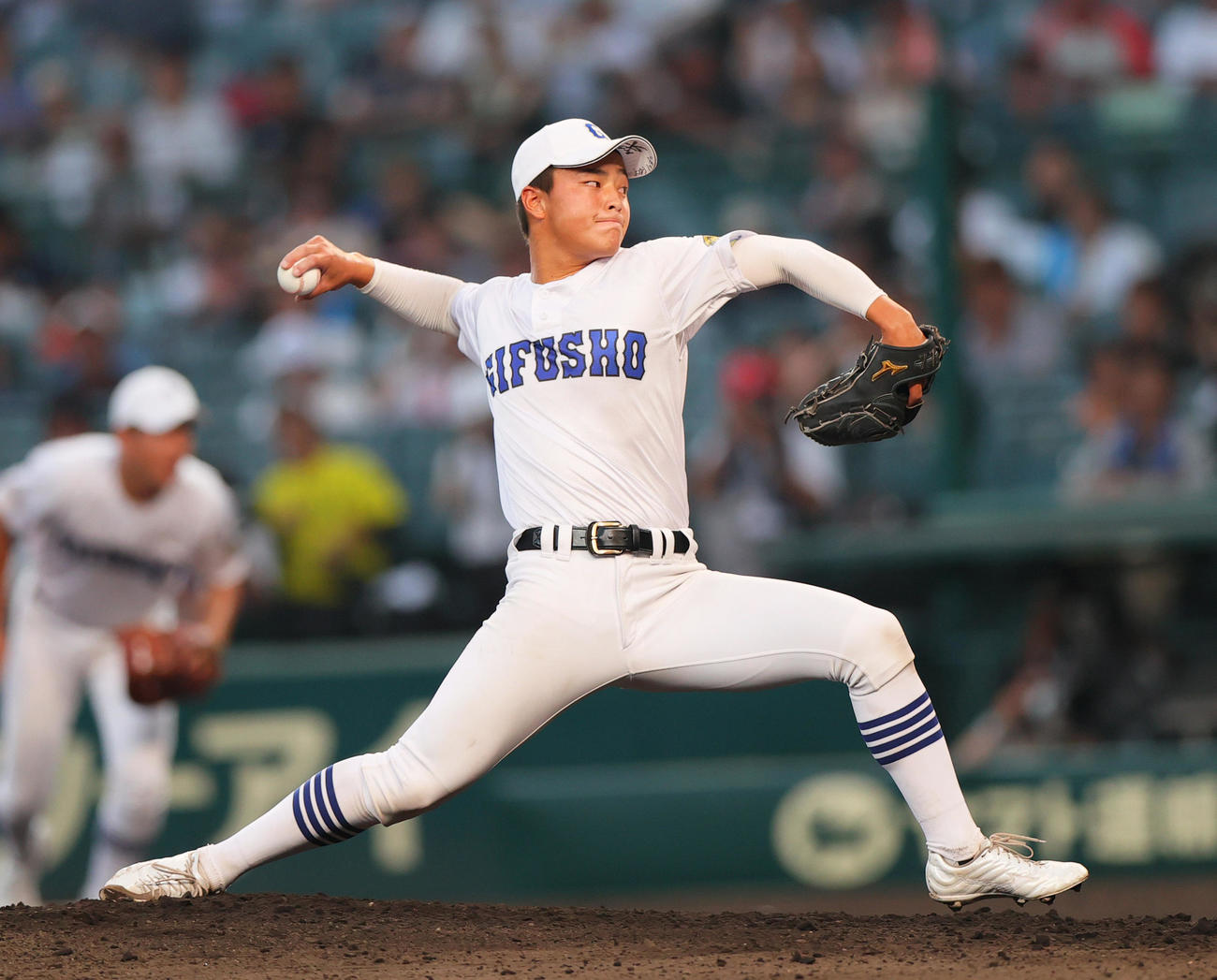 県岐阜商対東海大熊本星翔　県岐阜商先発の柴田（撮影・上山淳一）