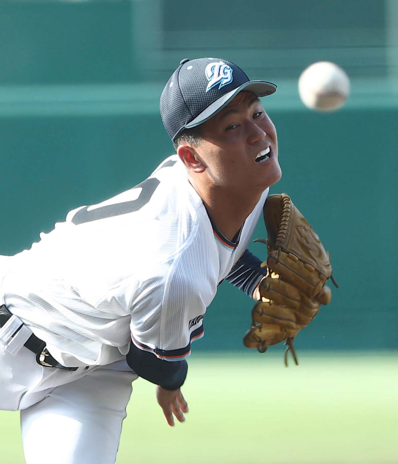 高川学園対日大三　高川学園先発の木下（撮影・上田博志）