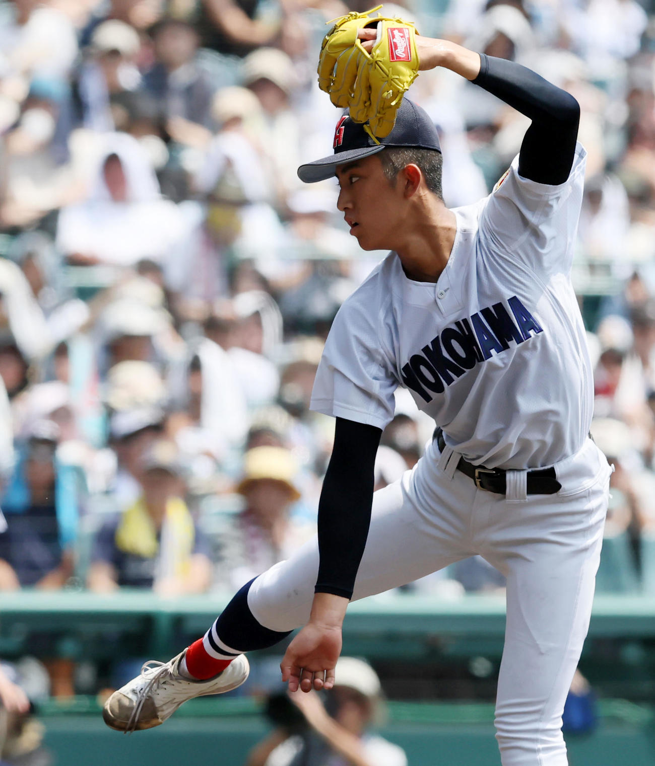 横浜対津田学園　津田学園相手に完封勝利を挙げた横浜・織田（撮影・加藤哉）