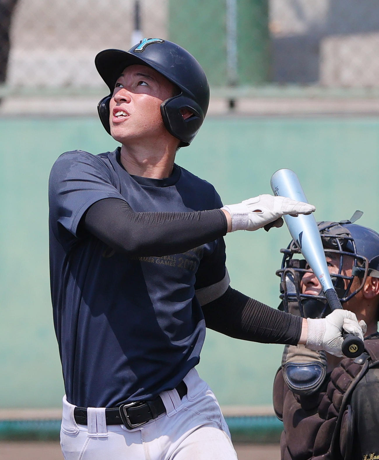 練習で打撃する山梨学院の横山（撮影・上山淳一）