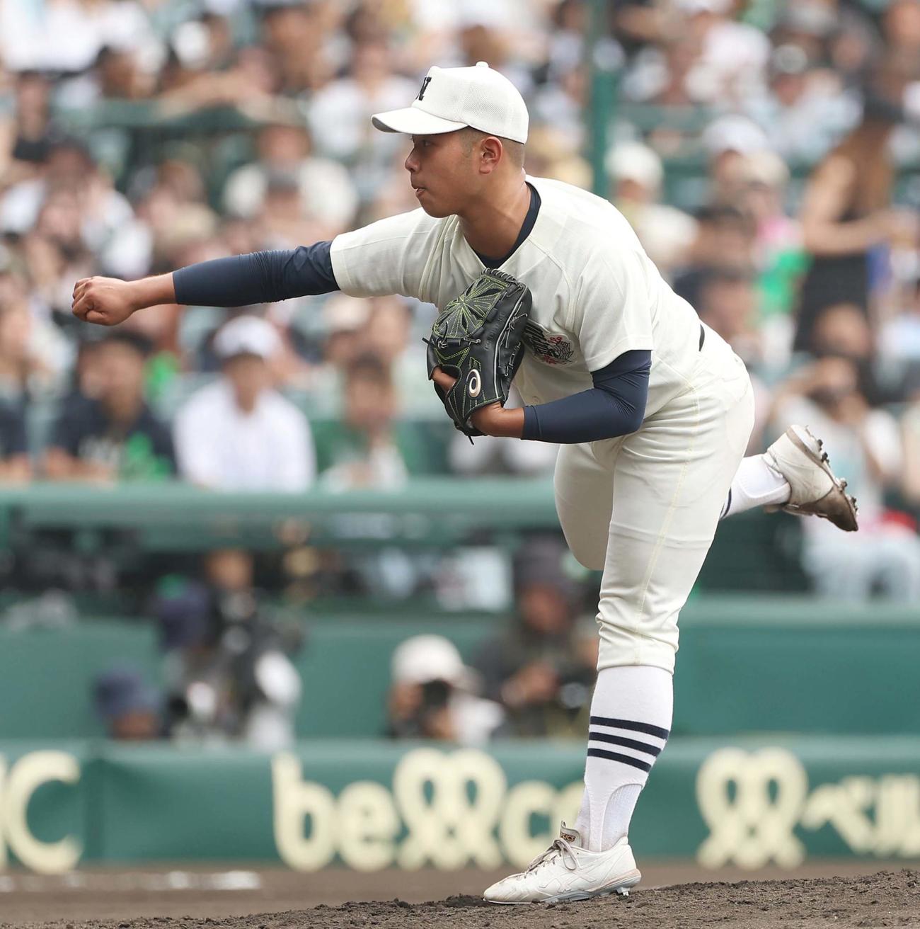沖縄尚学対日大三　日大三3番手のエース近藤（撮影・上田博志）