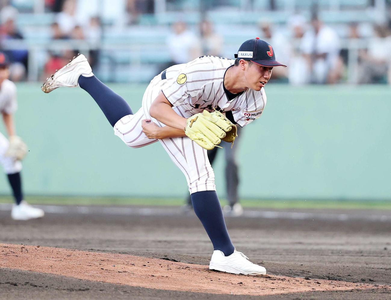 大学日本代表対高校日本代表　力投する高校日本代表先発の下重（撮影・鈴木正人）