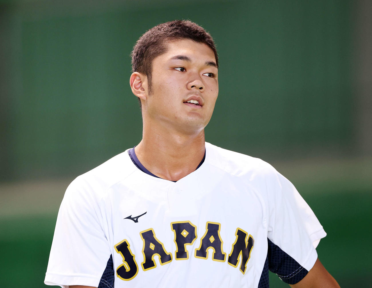 アップする日本・阿部（撮影・鈴木正人）