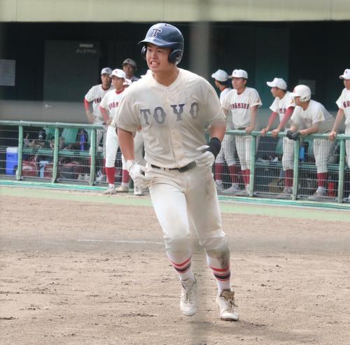 今夏甲子園8強の東洋大姫路が辛勝発進 公式戦初出場の藤本亜怜がTBで