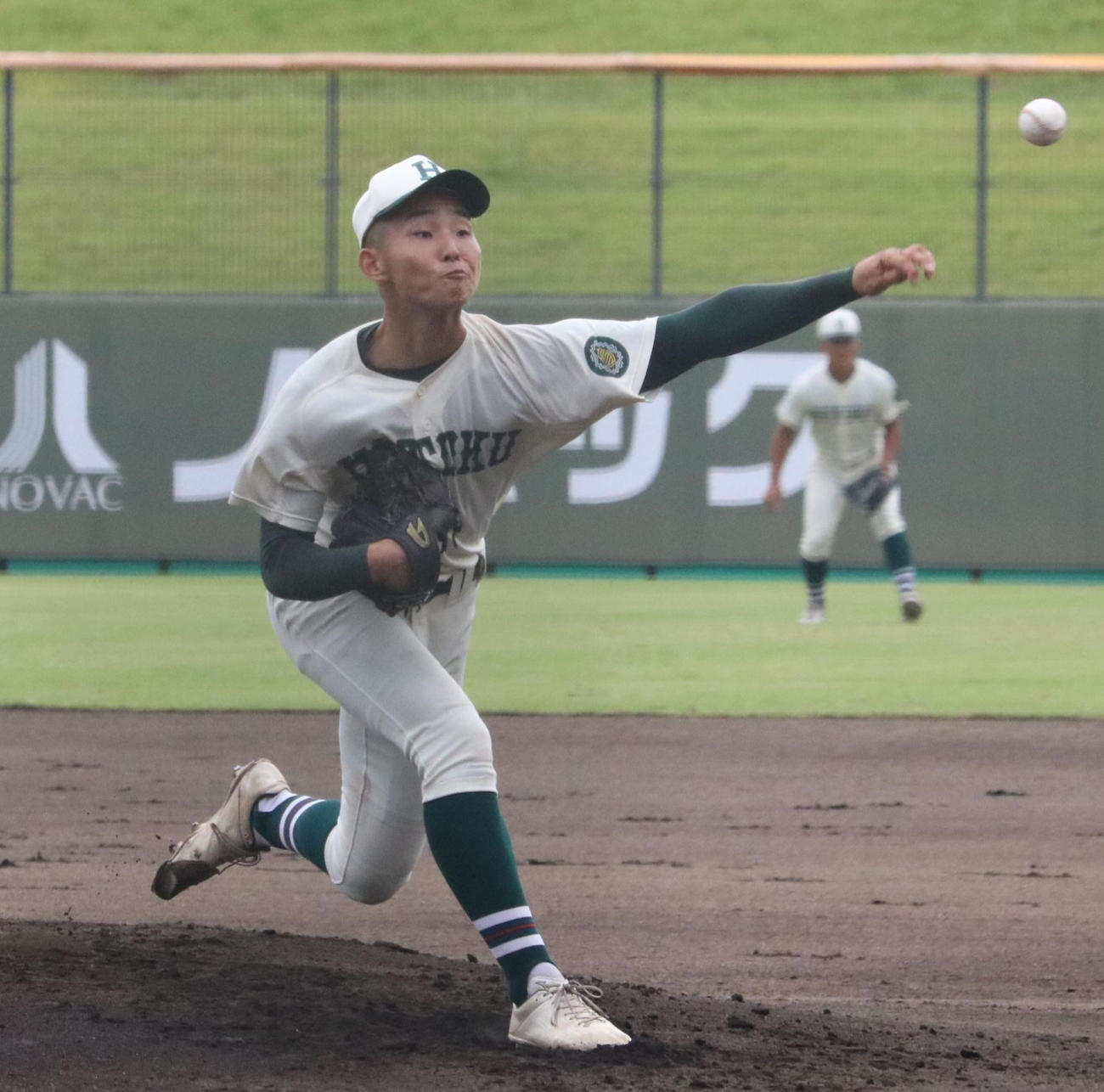 報徳学園対東洋大姫路　報徳学園先発の沢田（撮影・林亮佑）