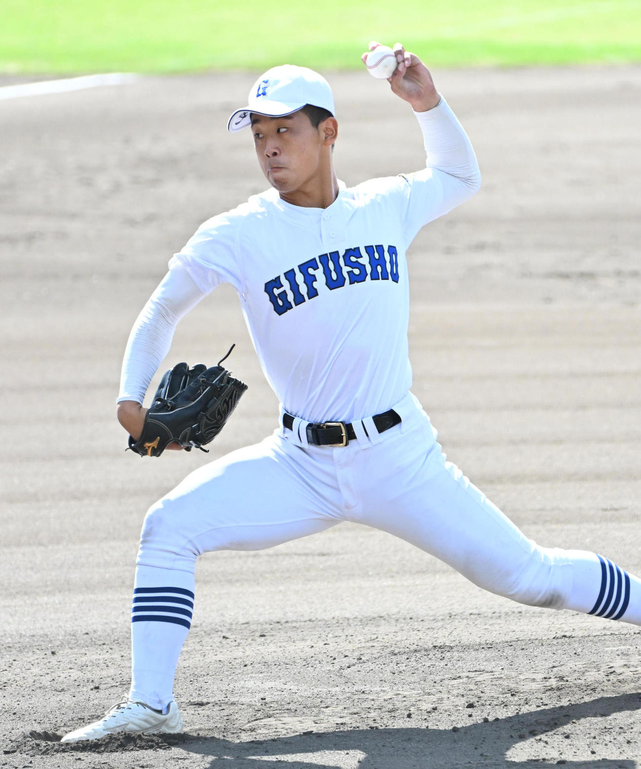 県岐阜商対山梨学院　県岐阜商先発の豊吉勝斗（撮影・石井愛子）