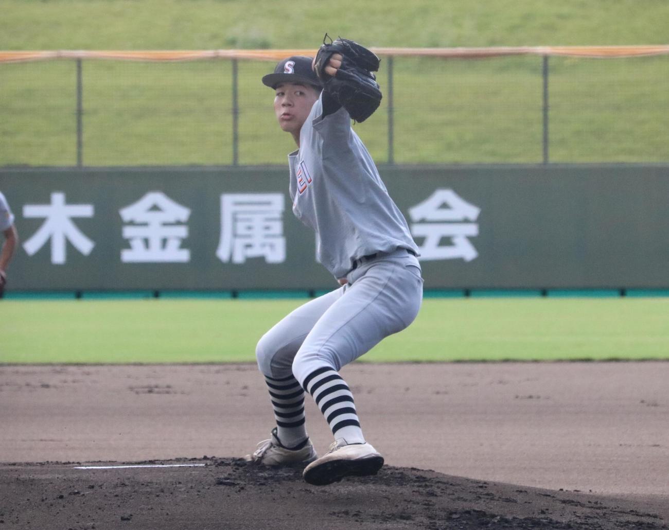 彩星工科対東洋大姫路　彩星工科先発の宮下（撮影・林亮佑）
