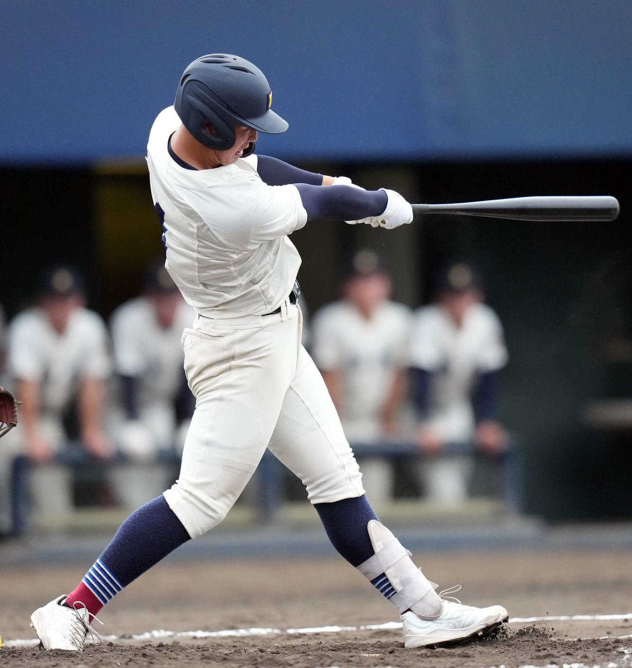 桐生第一対甲府工　7回裏甲府工1死、先制本塁打を放つ甲府工・山下（撮影・小島史椰）