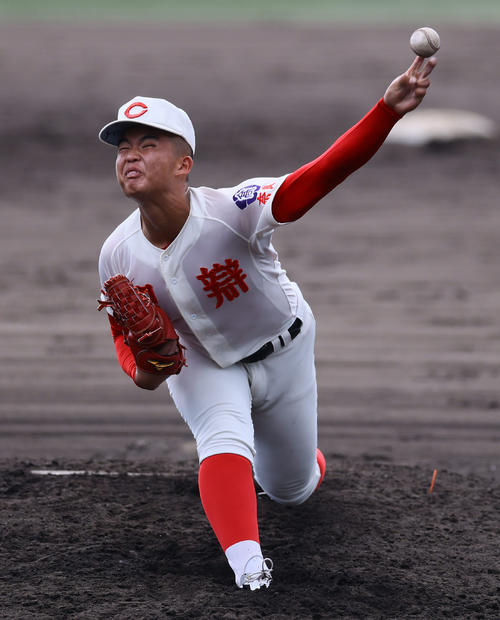 最速146キロ左腕の智弁学園・杉本真滉が粘投で来春センバツ出場”王手