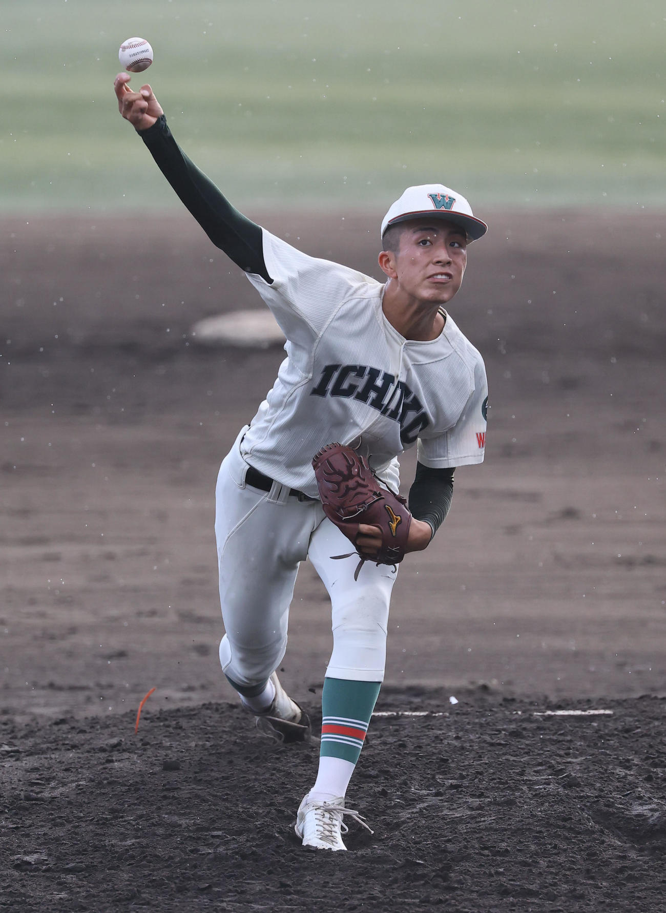 大阪桐蔭対市和歌山　市和歌山先発の丹羽涼介（撮影・藤尾明華）