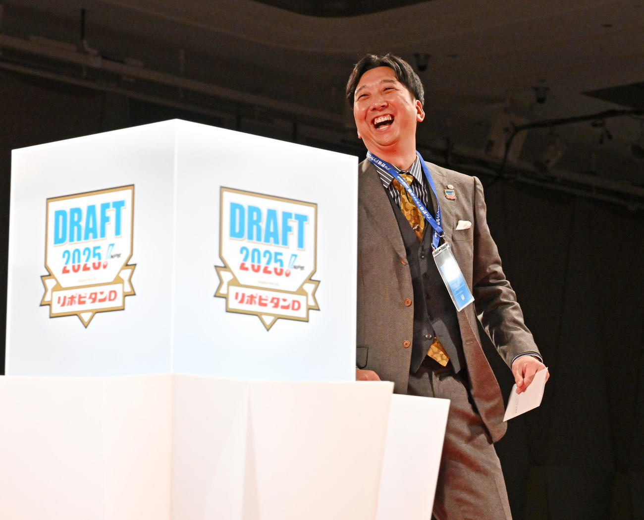 創価大・立石正広の交渉権を獲得した阪神藤川監督（代表撮影）