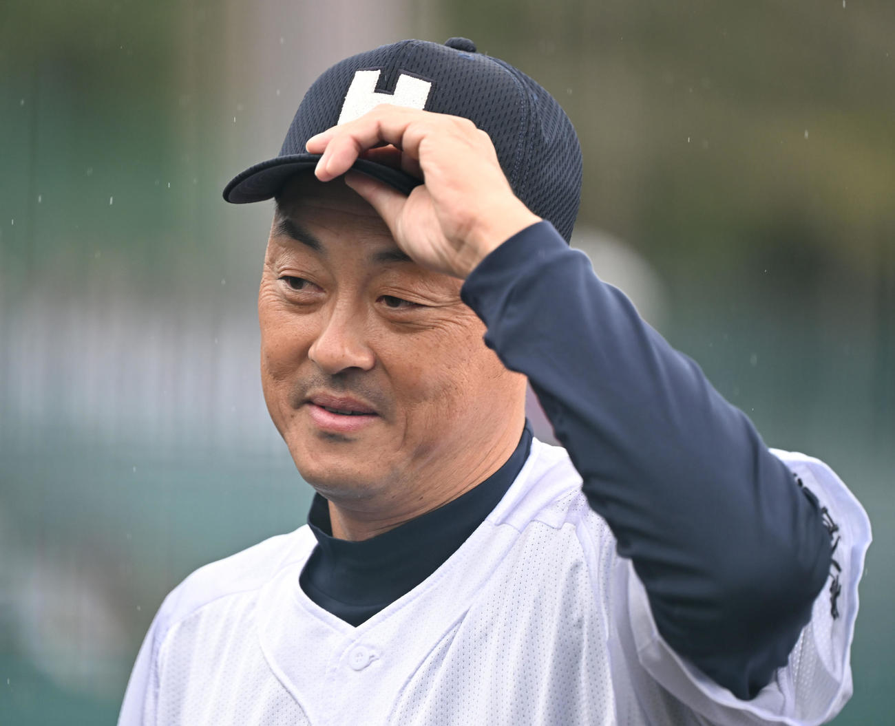 橿原学院対龍谷大平安　龍谷大平安・川口監督（撮影・和賀正仁）