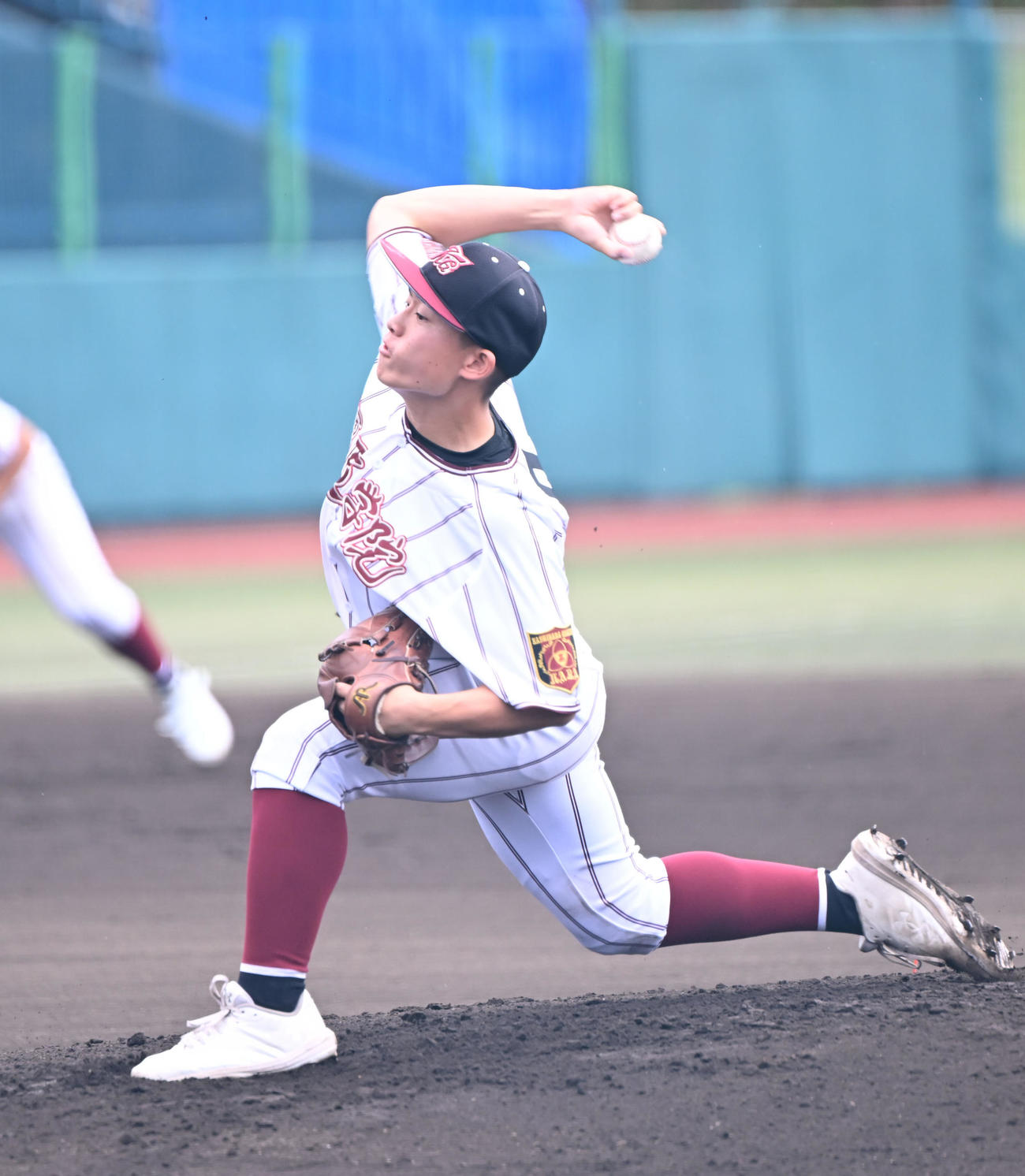 橿原学院対龍谷大平安　先発する橿原学院・沢田（撮影・和賀正仁）
