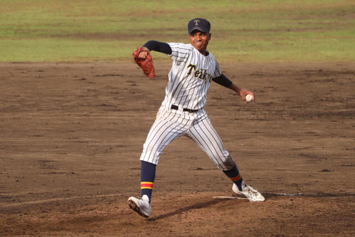 帝京が今夏甲子園準Vの日大三破り4強入り、187センチ軟投派の仁礼