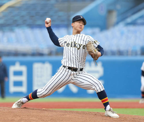 高校野球】15年ぶりの甲子園出場に王手がかかる帝京、3回に一挙8得点
