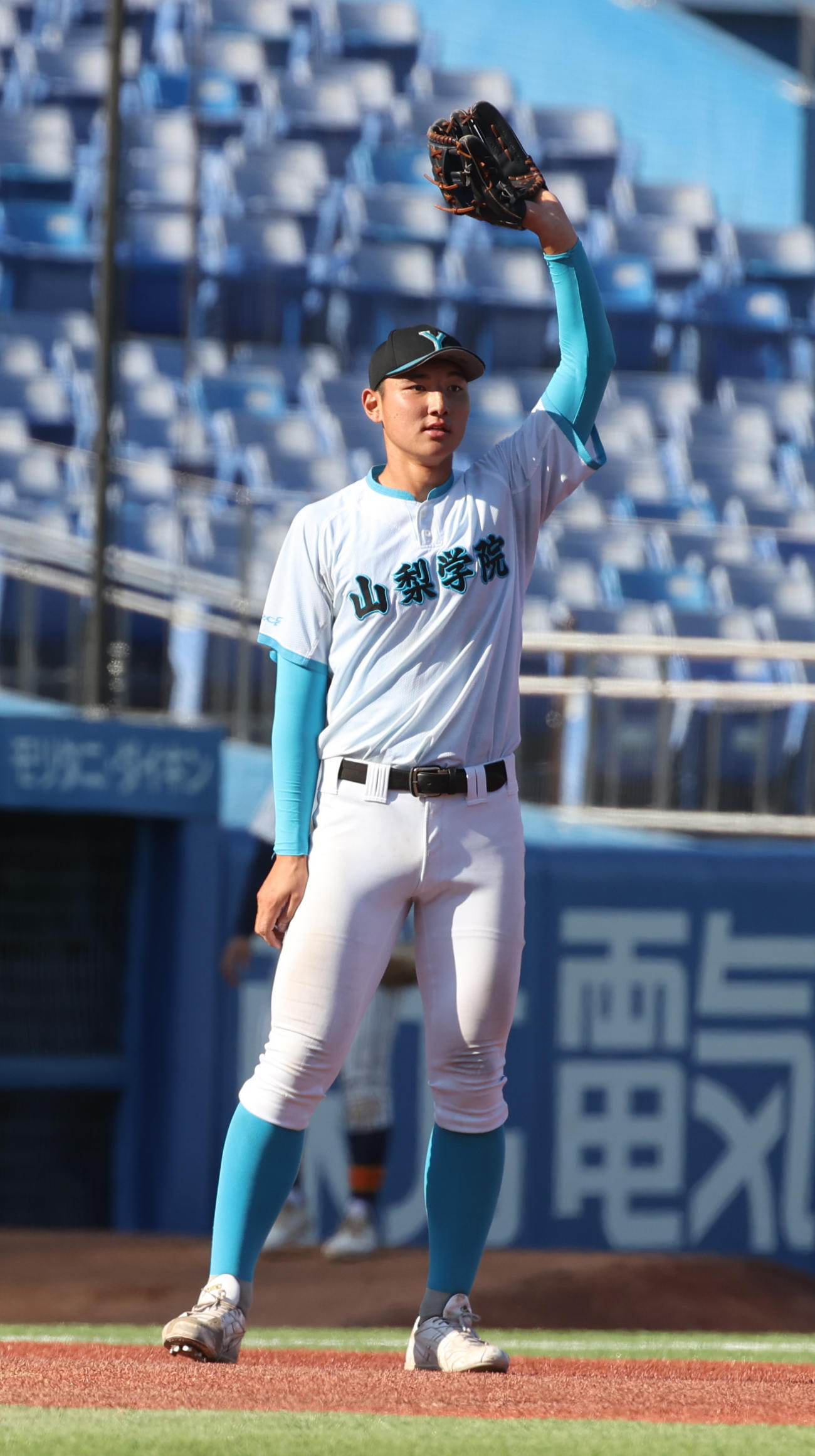山梨学院対帝京　三塁でスタメン出場した山梨学院・菰田（撮影・柴田隆二）