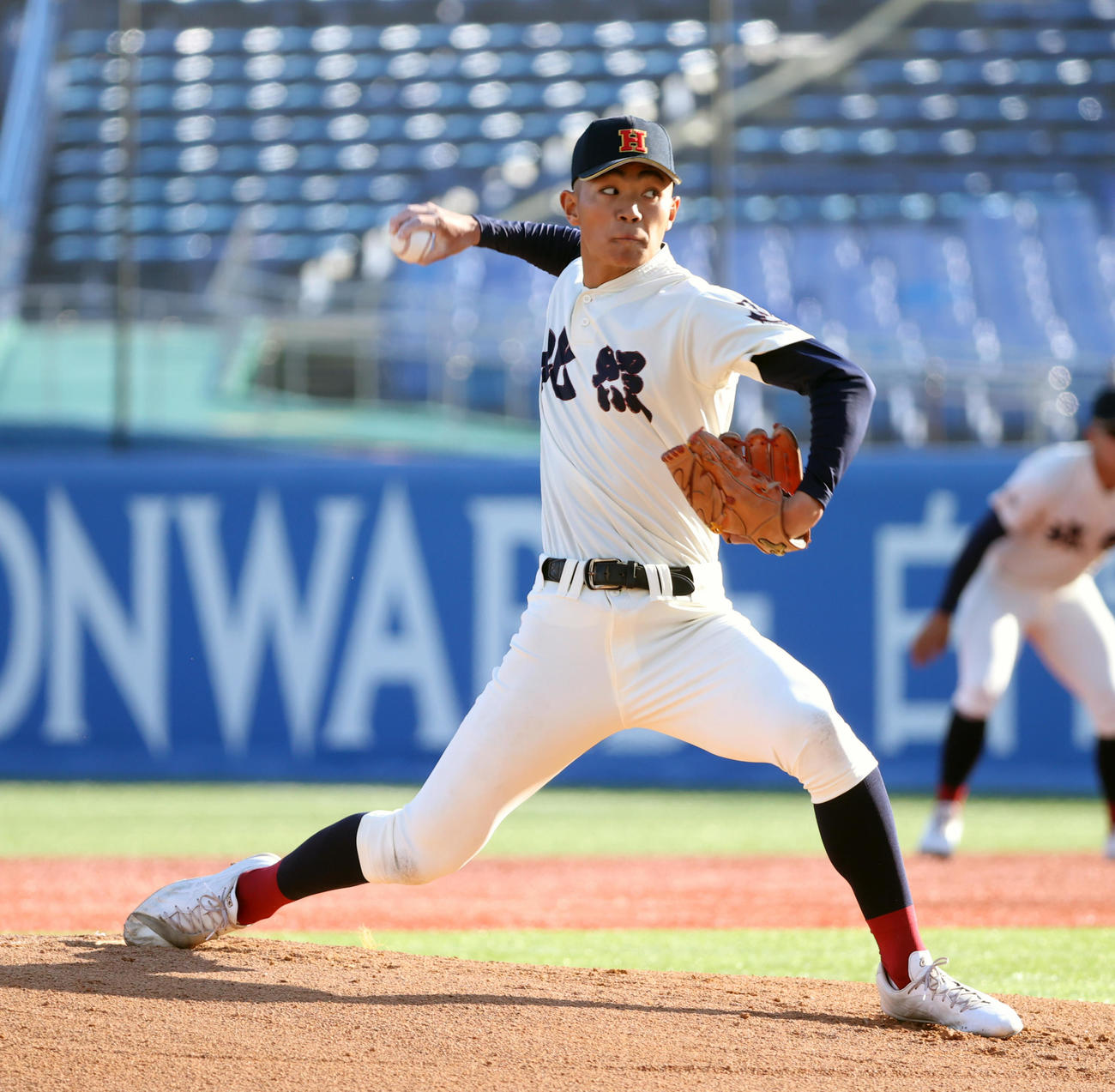 英明対北照　　先発した北照・中谷（撮影・柴田隆二）