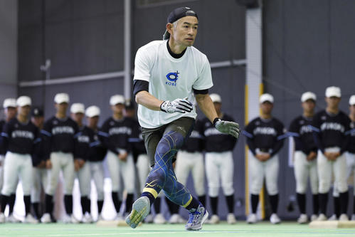 イチロー氏、高校生に太もも裏肉離れ謝罪「本当に僕のミス。謝らないと