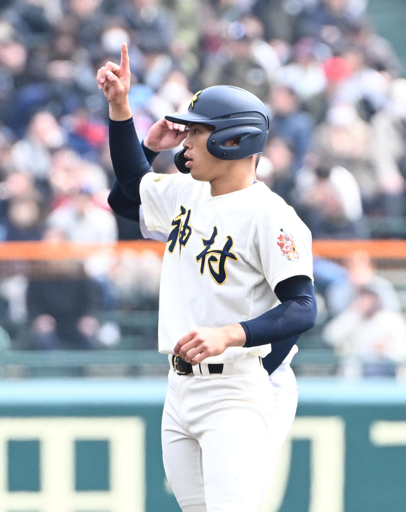 神村学園対横浜　3回表神村学園1死二塁　田中翔大は先制適時打を放つ（撮影・石井愛子）