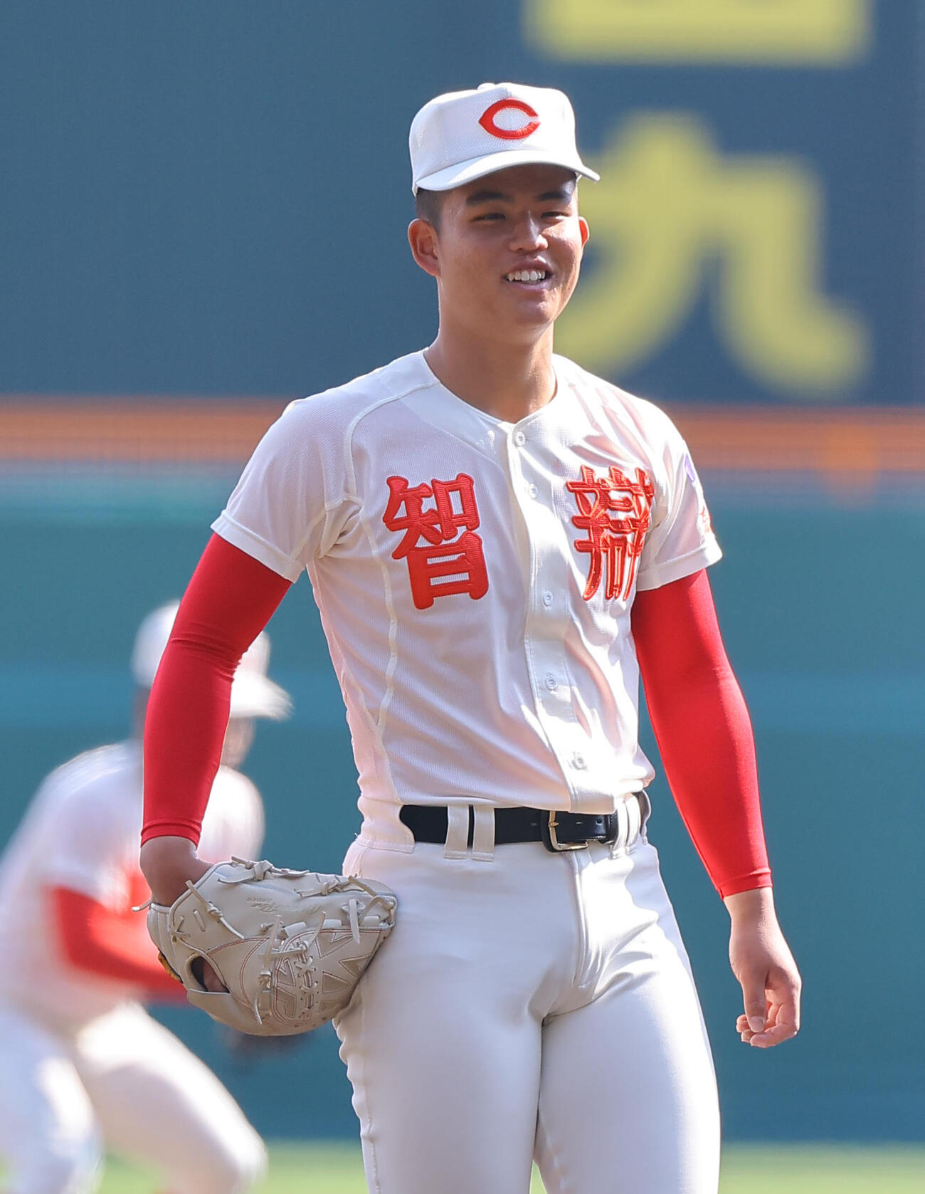 智弁学園対花巻東　マウンドで笑顔を見せる智弁学園エース杉本（撮影・上田博志）