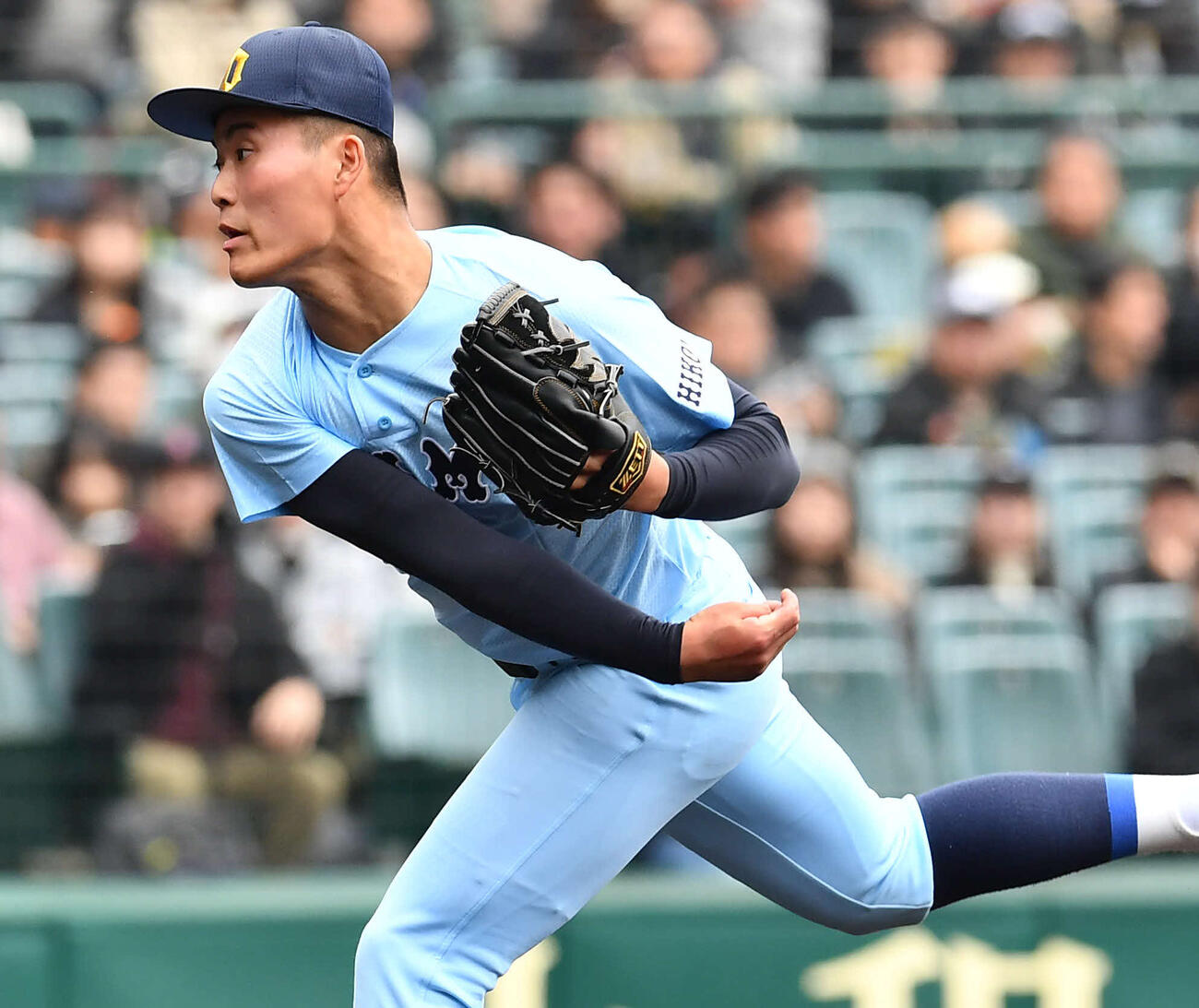 大垣日大対近江　近江先発の上田（撮影・岩下翔太）